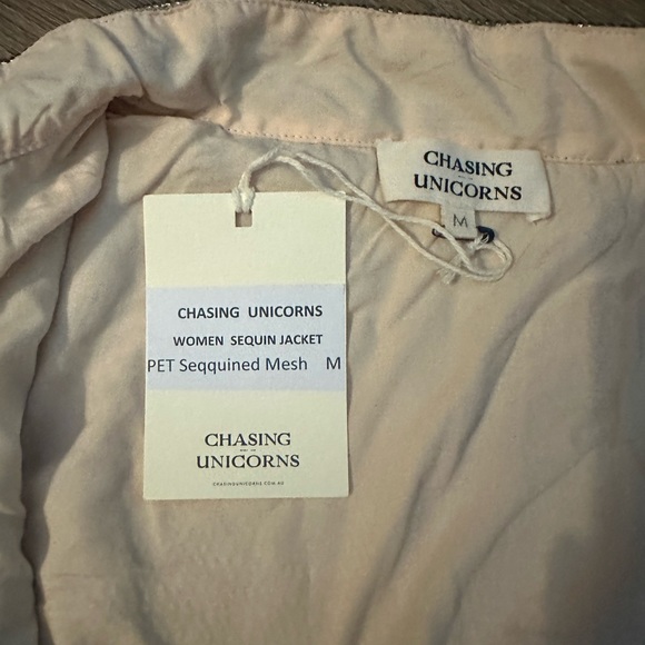 Chasing Unicorns Light My Fire Rose Gold Sequin Jacket size M BNWT - Picture 2 of 4